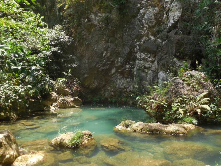 left of the cave - spectacular area #