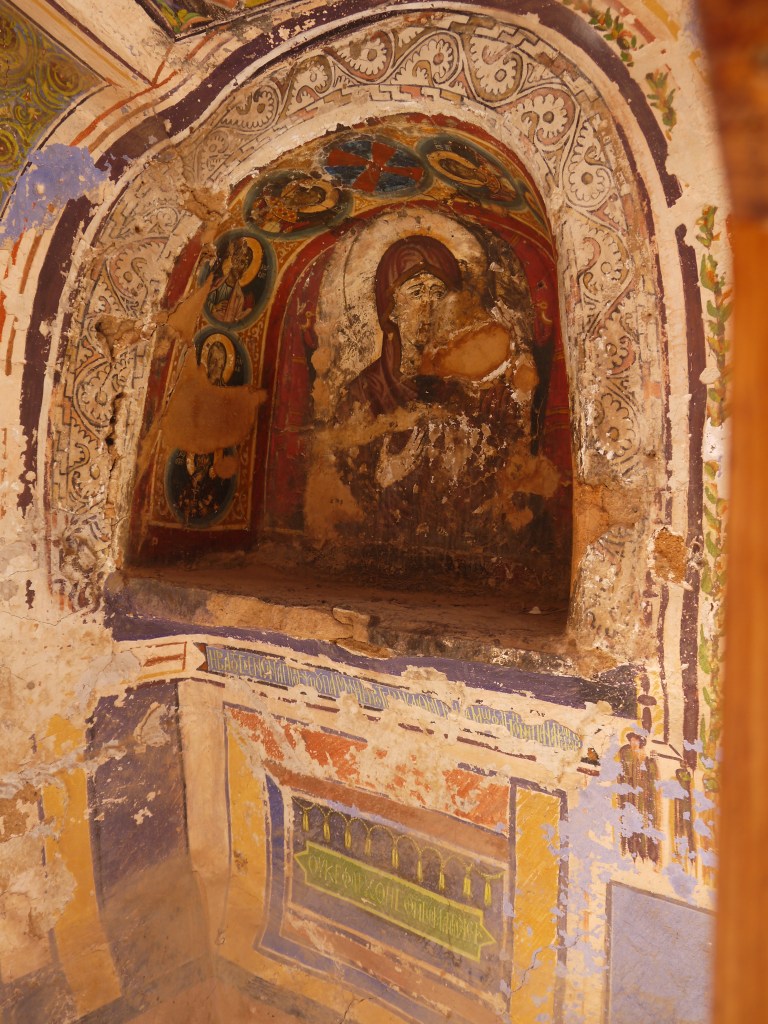 Painting in the wall - Travellingminstrel #