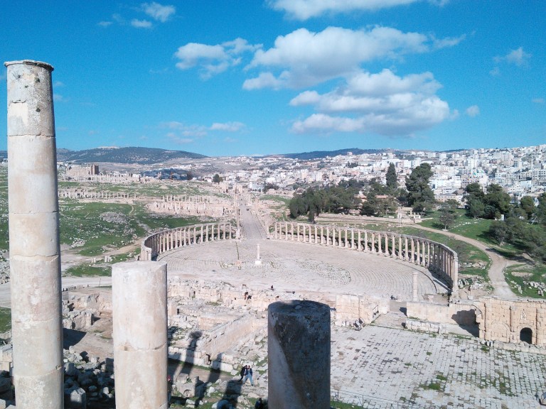 The Oval Plaza - Travellingminstrel # 