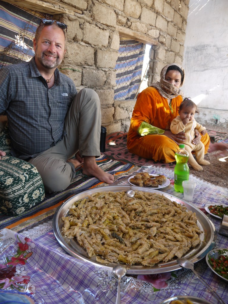 TUT with the massive plate of food - Travellingminstrel #