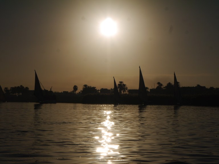 Sun set - Travellingminstrel #