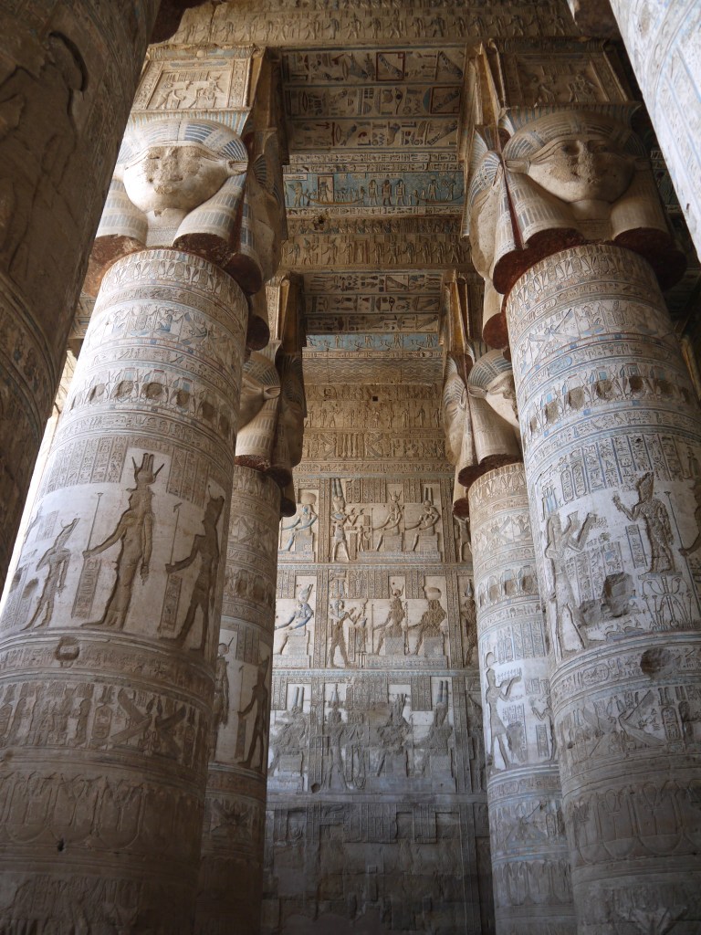 Hypostile hall - Travellingminstrel #