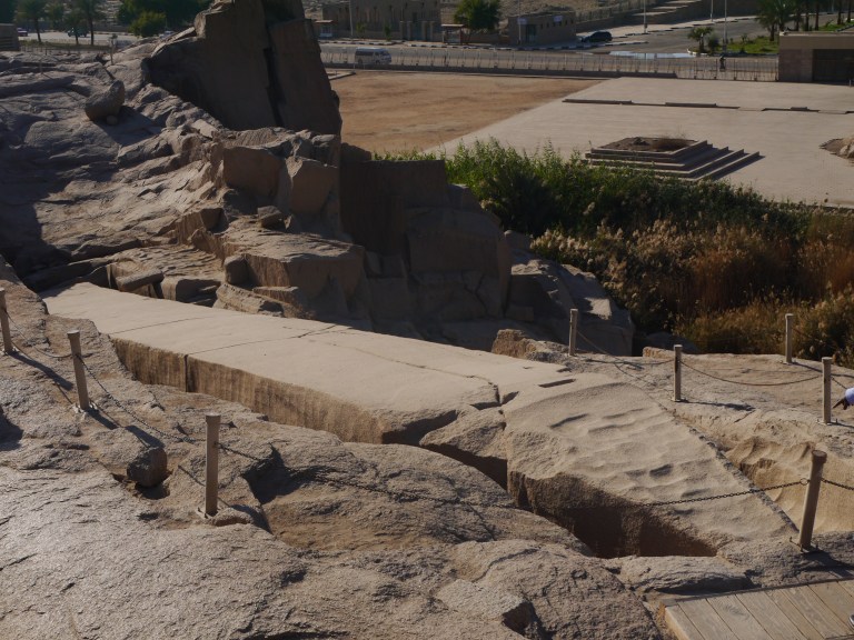 Unfinished Obelisk - Travellingminstrel #