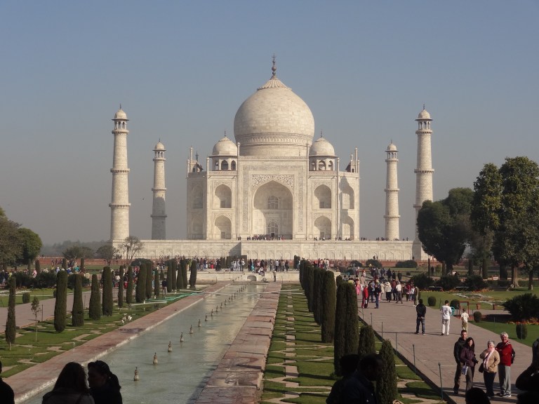 Taj Mahal seven wonder of the world - Travellingminstrel #