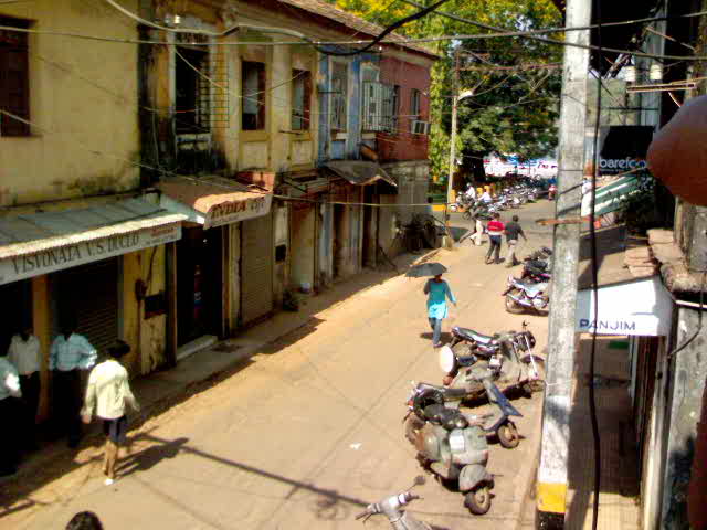 Street - Travellingminstrel #