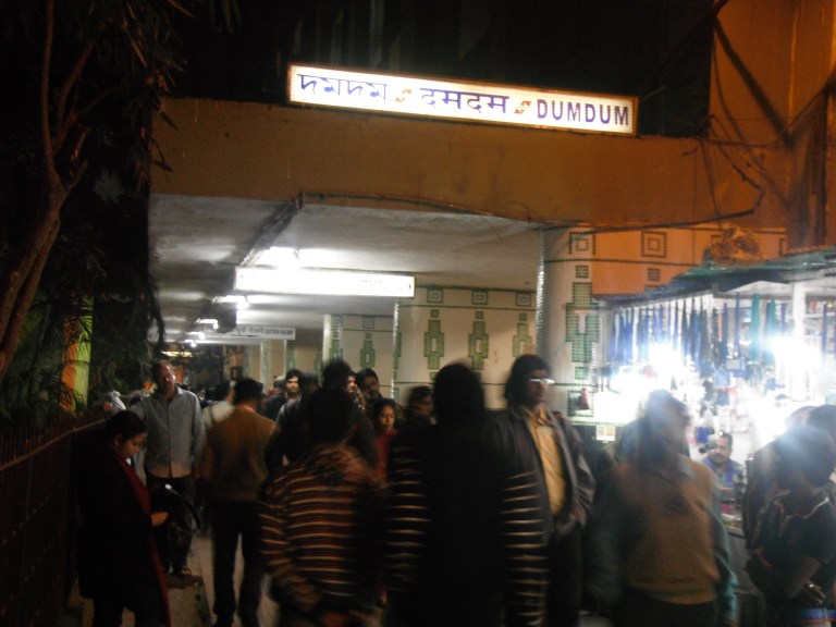 Dumbdumb train station - Travellingminstrel #