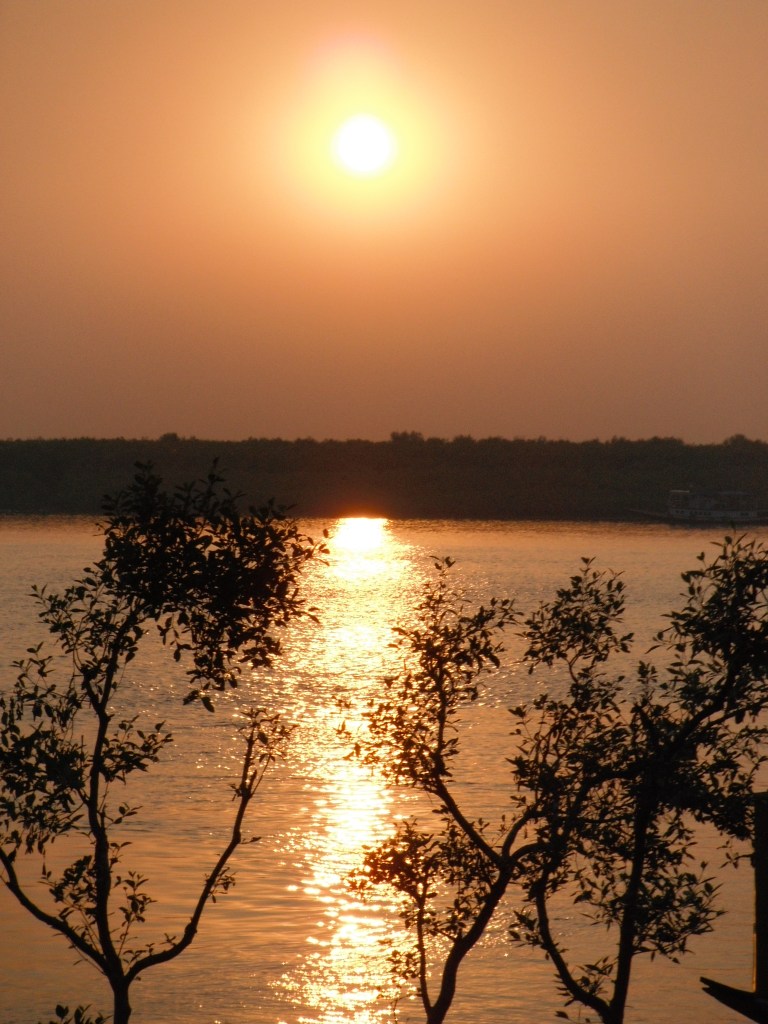 Sun set in the Sundarbans - Travellingminstrel #