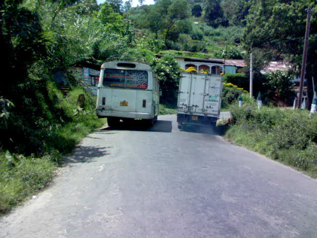 Overtaking truck - Travellingminstrel #