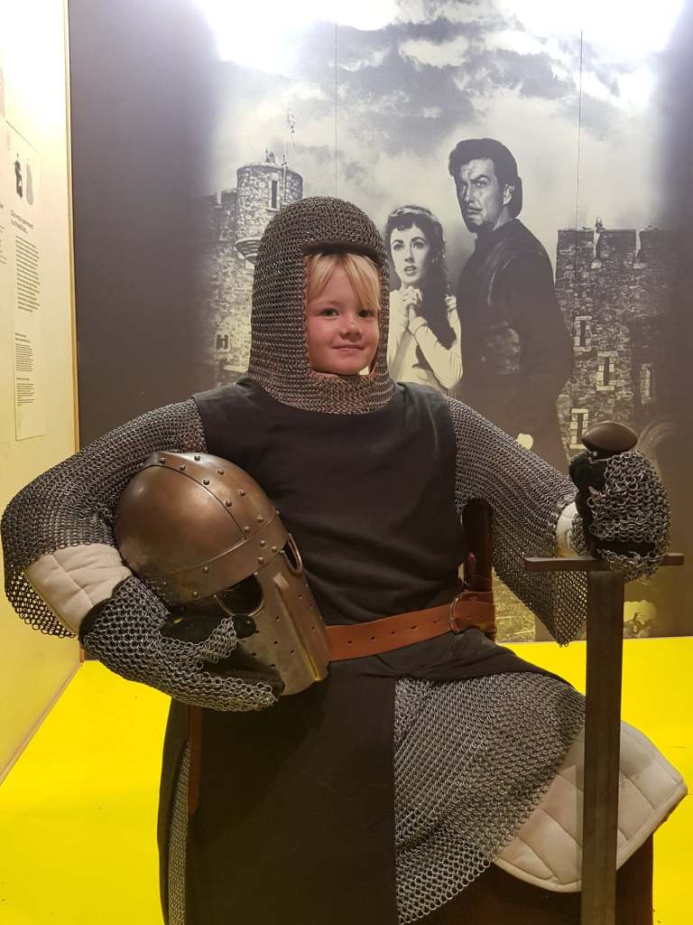 100063023_246636616660759_5533925980617310208_n